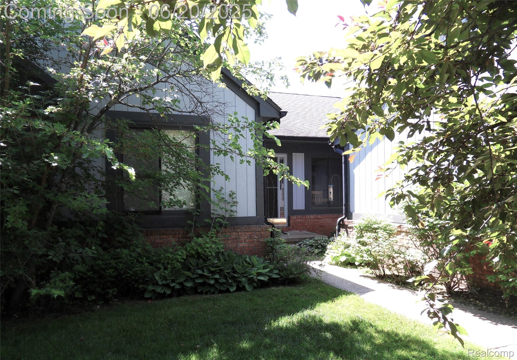 2791 Lochmoor Boulevard # 21, Orion Charter Township, MI, 48360