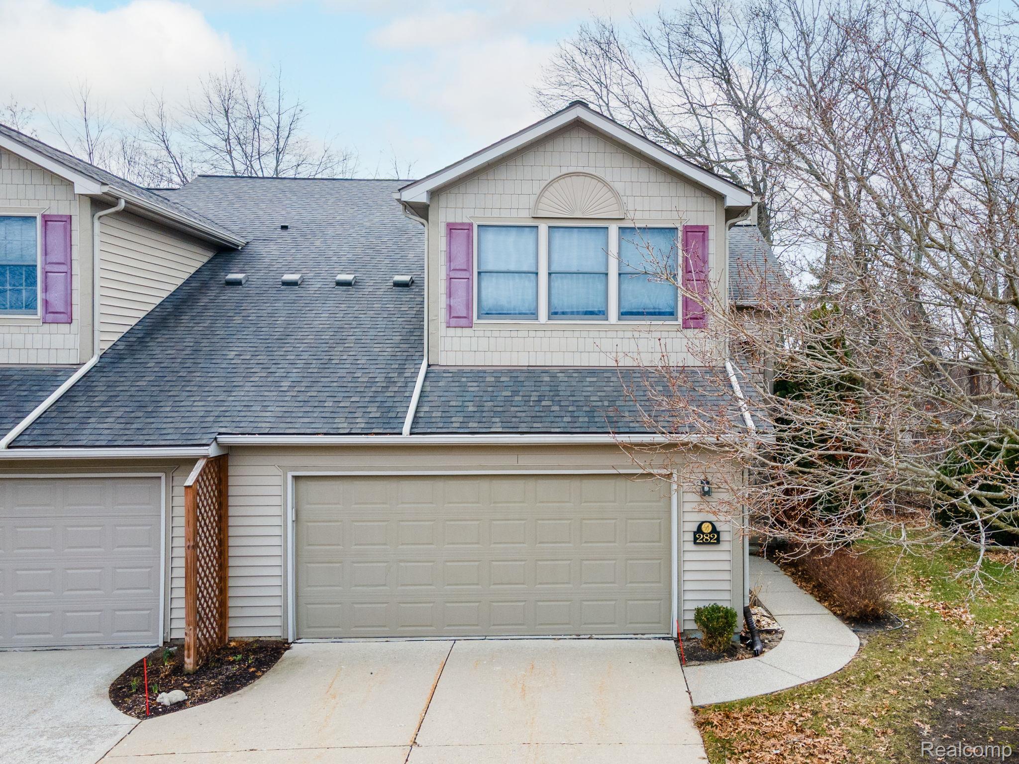 282 Stratford Lane # 31, Orion Charter Township, MI, 48360