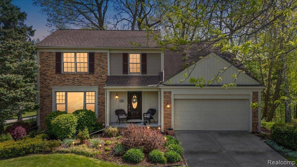 Homes for sale - 2771 ORBIT Drive, Orion Twp, MI 48360 