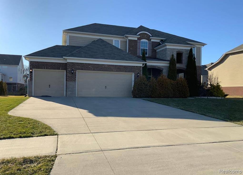 Homes for sale - 2064 Gunnison ST, Orion Charter Township, MI 48360...