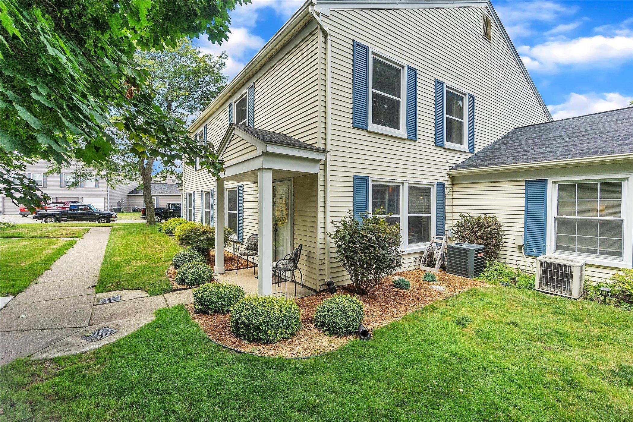 2993 Maplewood, Orion Twp, MI, 48360