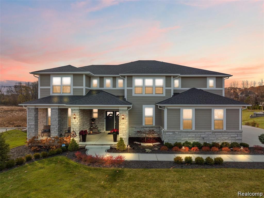 1126 Longspur Boulevard, Lake Orion Village, MI, 48360