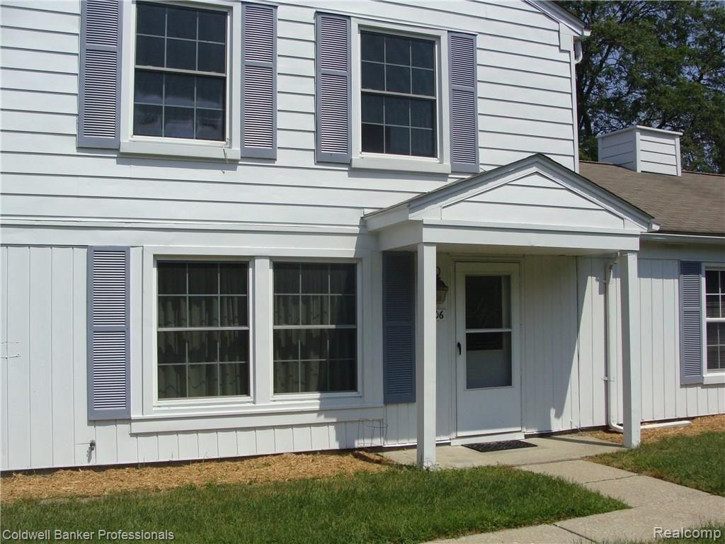 2906 Meadowbrook Court, Orion Charter Township, MI, 48360