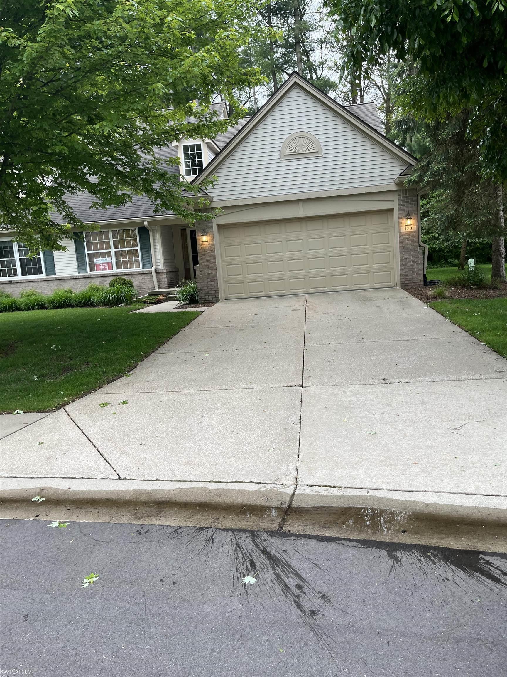 183 Four Seasons Road, Orion Twp, MI, 48360