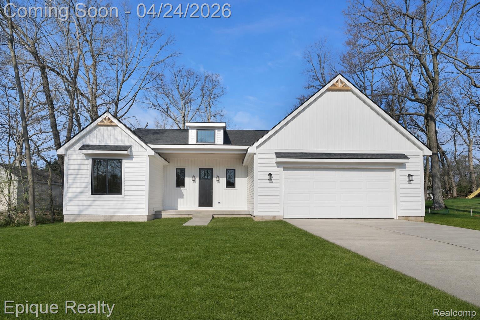 2432 Holland Street, Orion Charter Township, MI, 48360