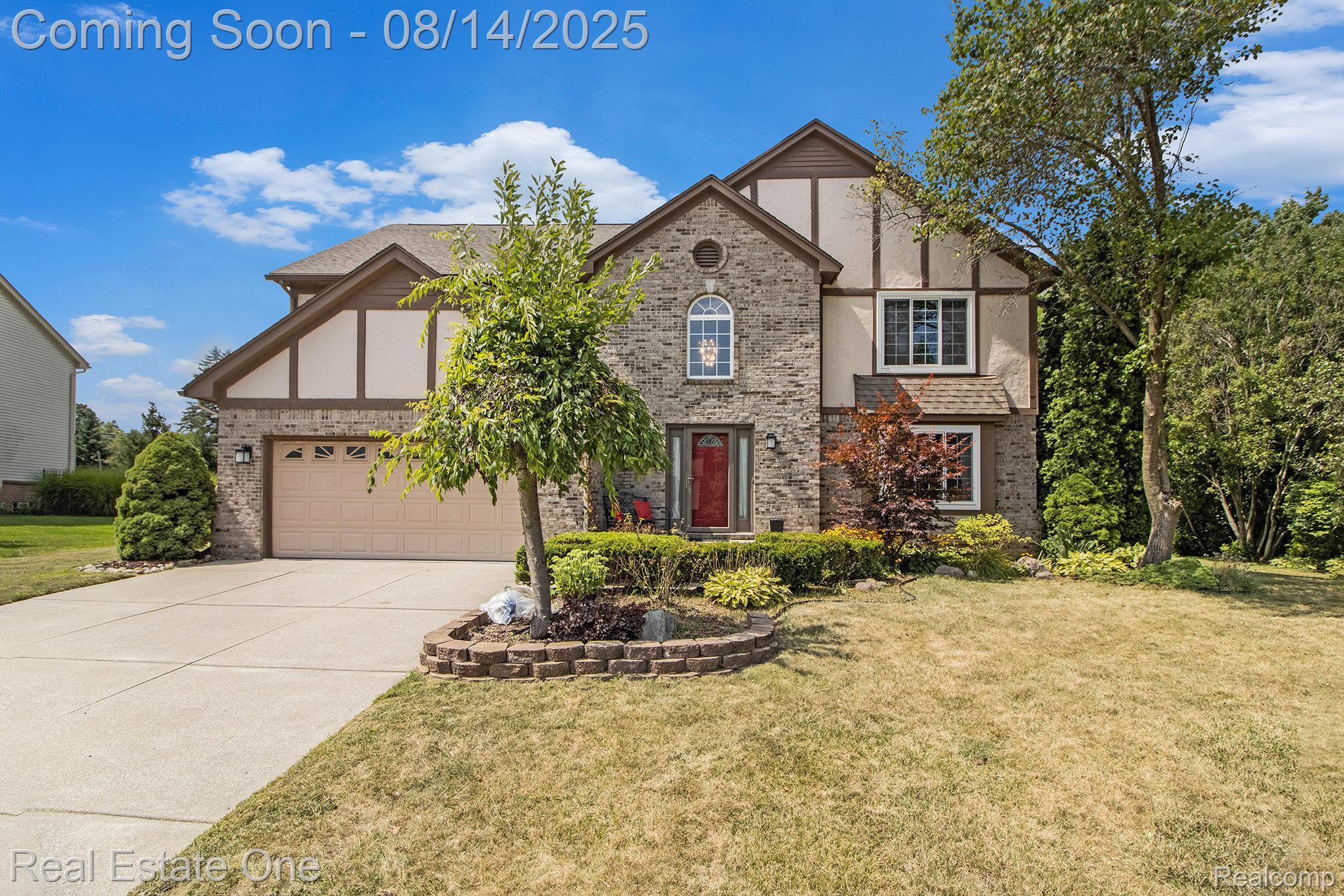 3464 Kossuth Court, Lake Orion Village, MI, 48360
