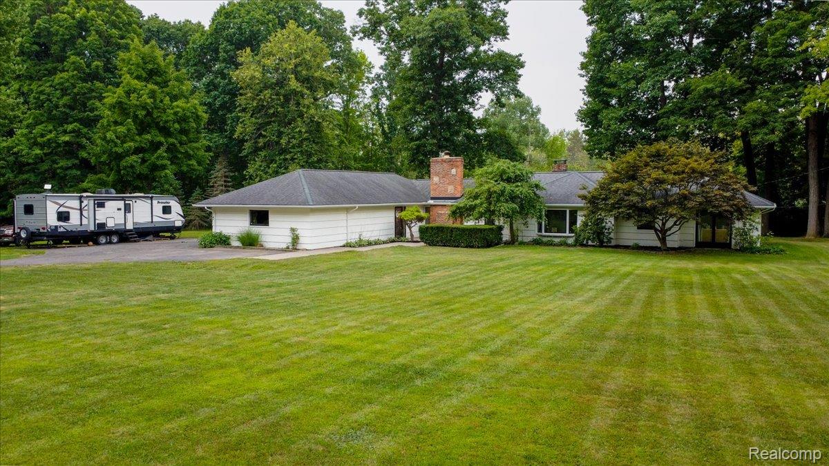 1530 S Baldwin Road, Orion Charter Township, MI, 48360