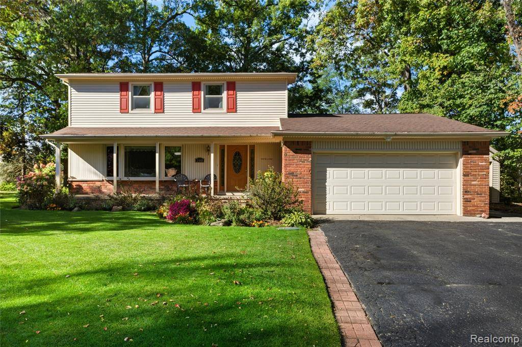 Homes for sale - 2448 Holland Street, Lake Orion Vlg, MI 48360 